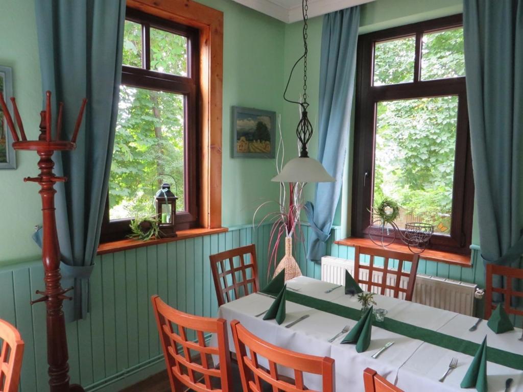 Rhodaer Grund Erfurt Exterior photo